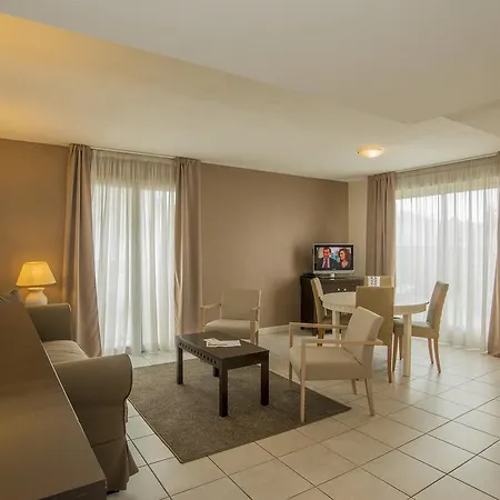 Szálloda Excelsuites