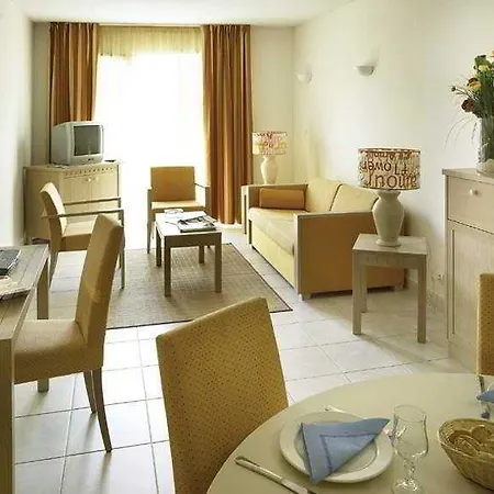 Szálloda Excelsuites
