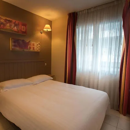 Szálloda Excelsuites 4*